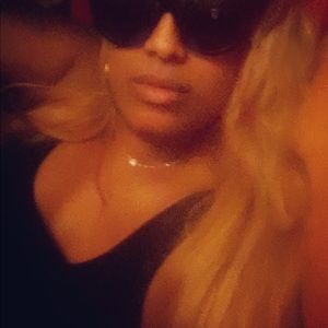 Meet your Posher, Celena